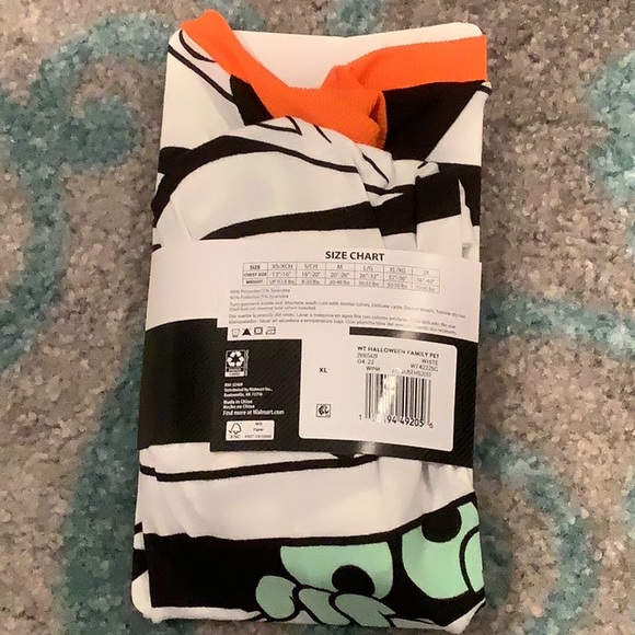 NWT Halloween PJ for Pets. Glows in the dark! - Picture 2 of 3